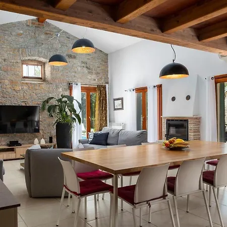 Willa Casa Dea Holiday With Private Pool Stari Pazin