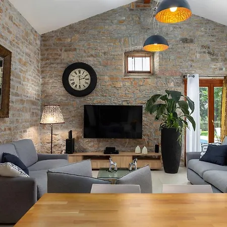 Casa Dea Holiday With Private Pool * Stari Pazin