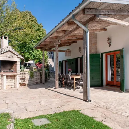 Casa Dea Holiday With Private Pool Villa *